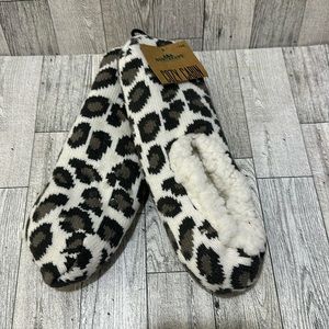 Cozy knitted warm fuzzy sock slippers new